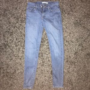 Levi’s 710 Super Skinny Jeans